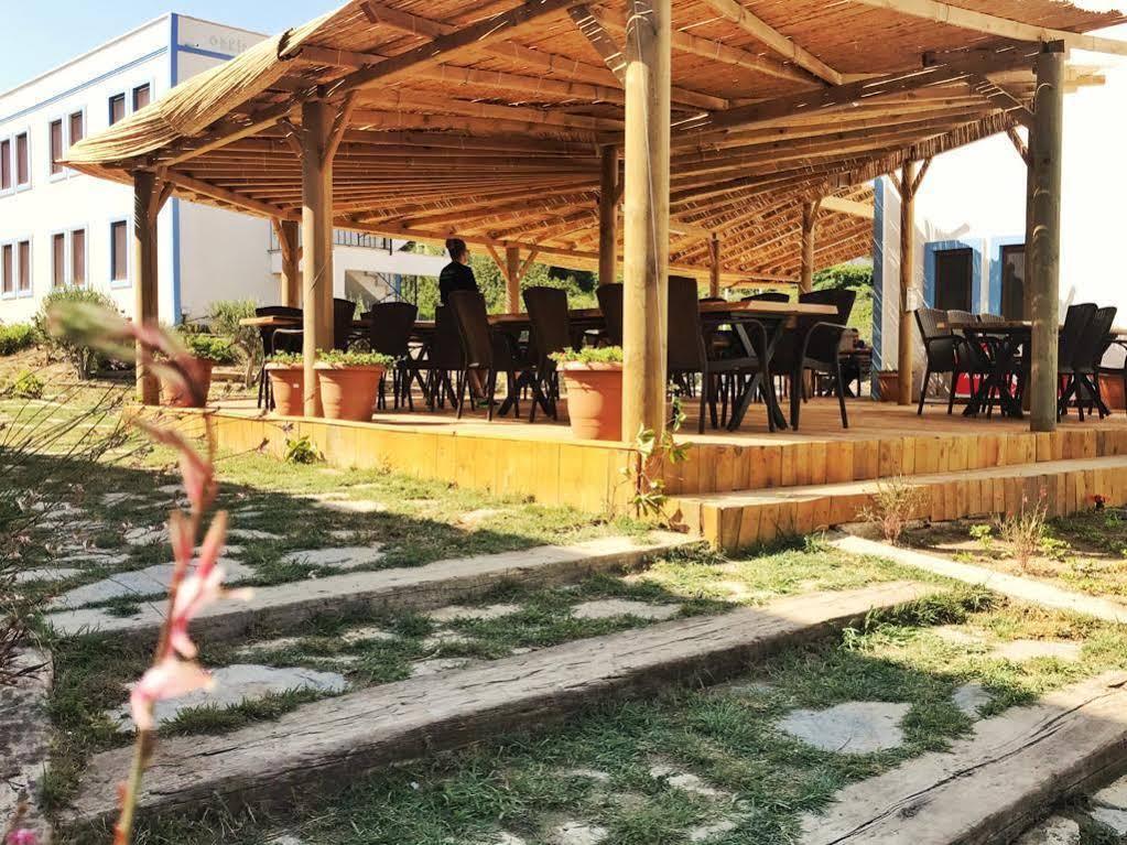 Sukha Inn Hotel&Beach Bozcaada Bagian luar foto