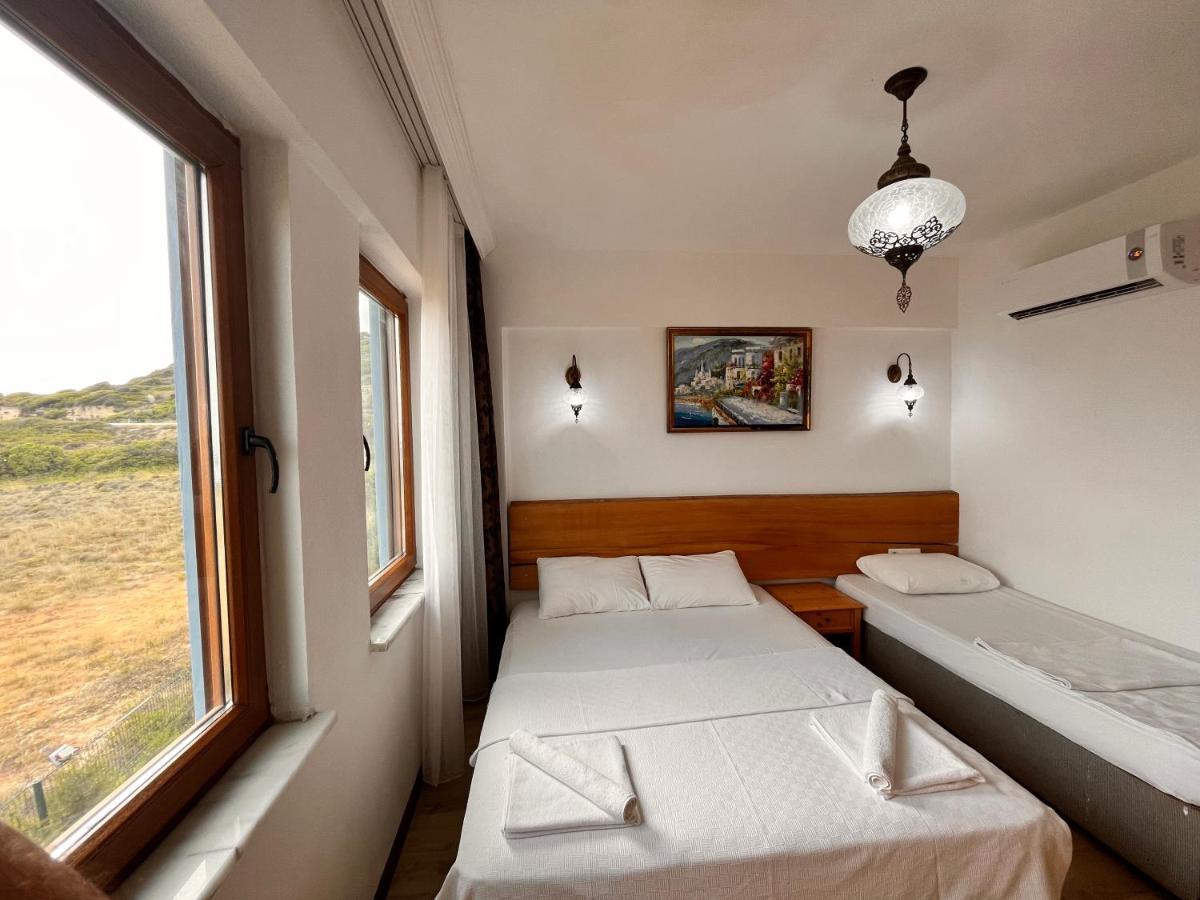 Sukha Inn Hotel&Beach Bozcaada Bagian luar foto