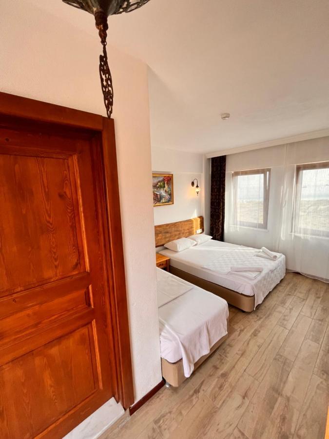Sukha Inn Hotel&Beach Bozcaada Bagian luar foto
