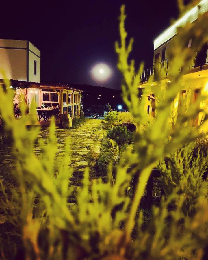 Sukha Inn Hotel&Beach Bozcaada Bagian luar foto